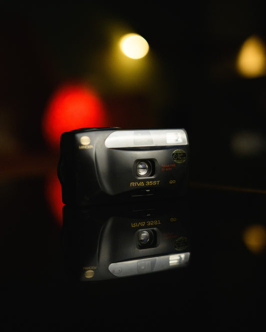 Minolta Riva 35ST - 35mm Film Camera