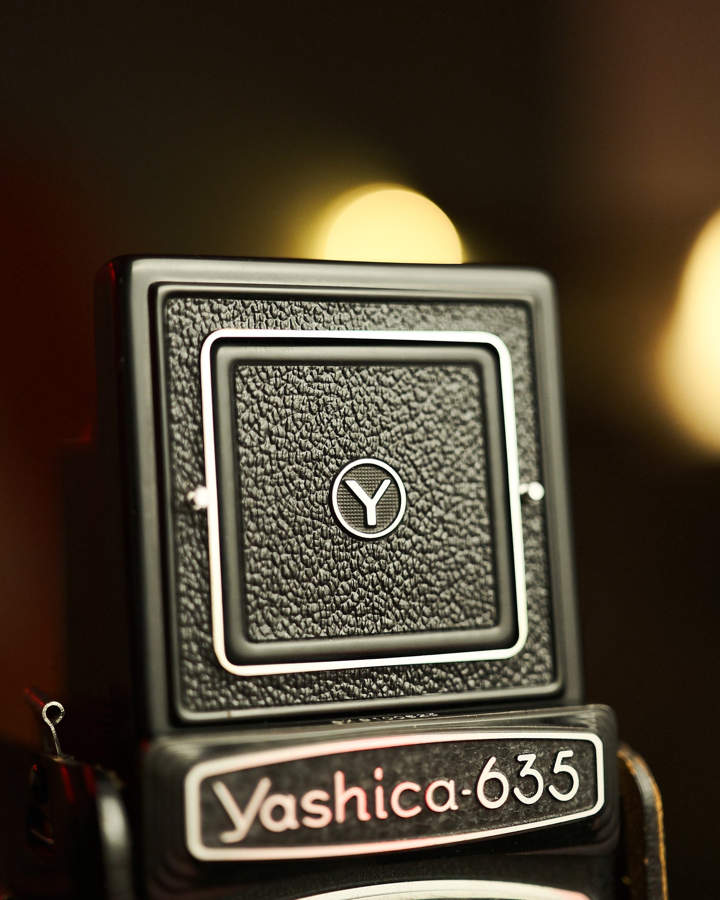 Yashica 635 Medium Format TLR w/ adaptor kit