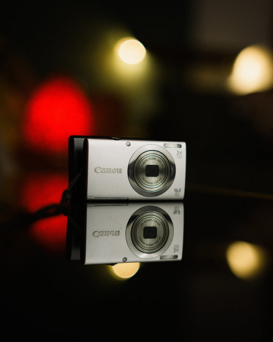 Canon A2300 Powershot Digicam