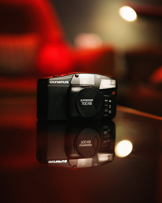 Olympus superzoom 700xb - 35mm Film Camera