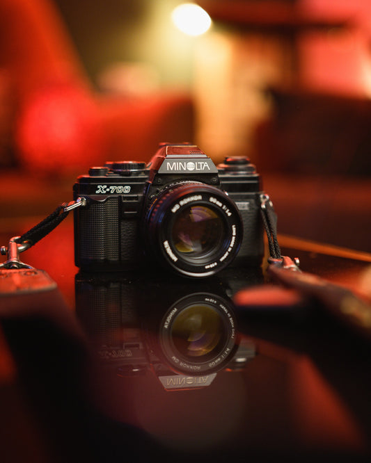 Minolta x700 w/ 50mm f1.4